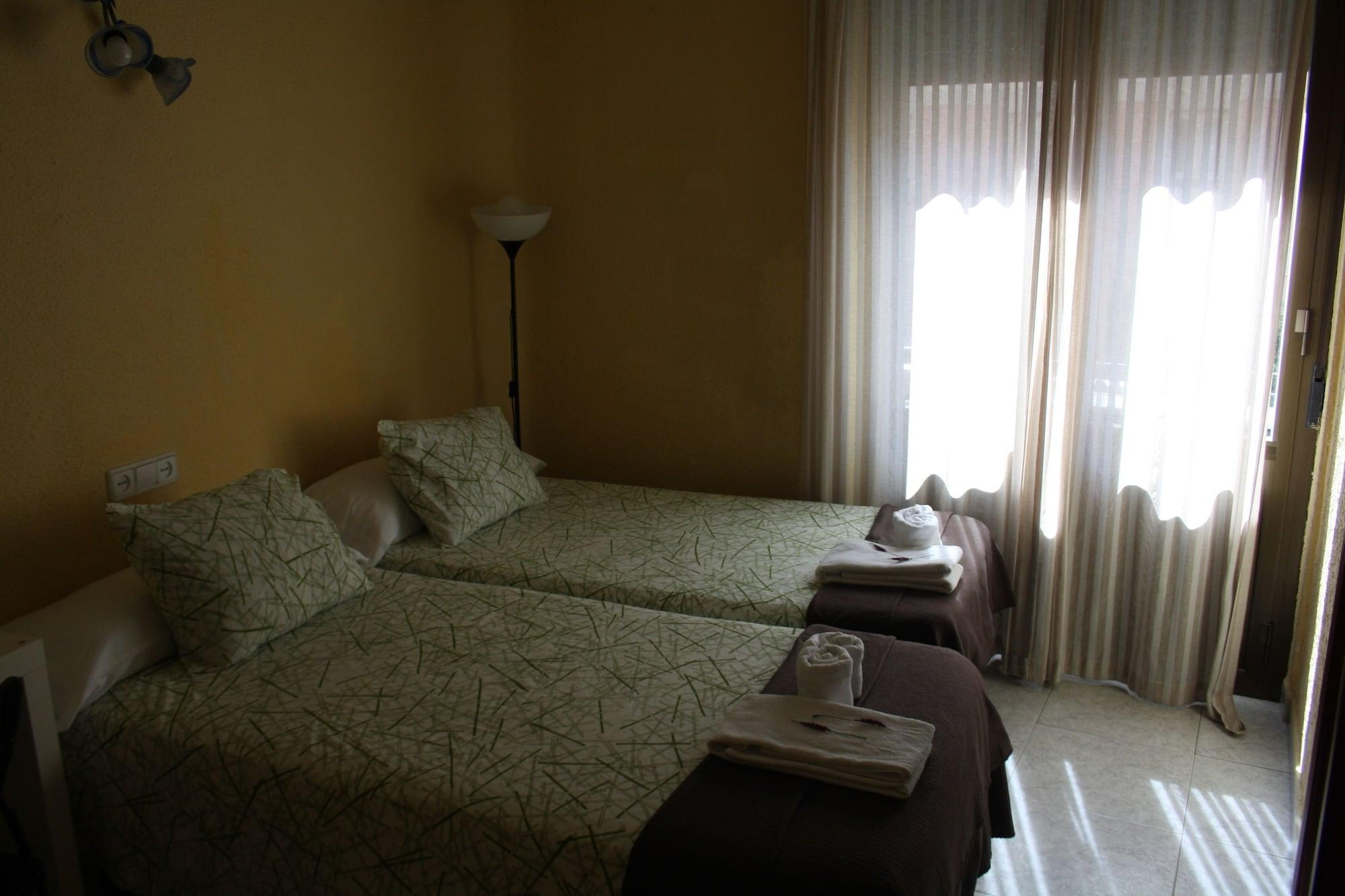 Hostal Rofer Madrid Eksteriør bilde