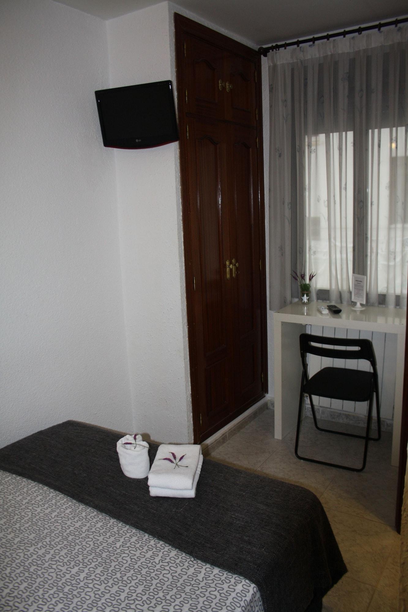 Hostal Rofer Madrid Eksteriør bilde