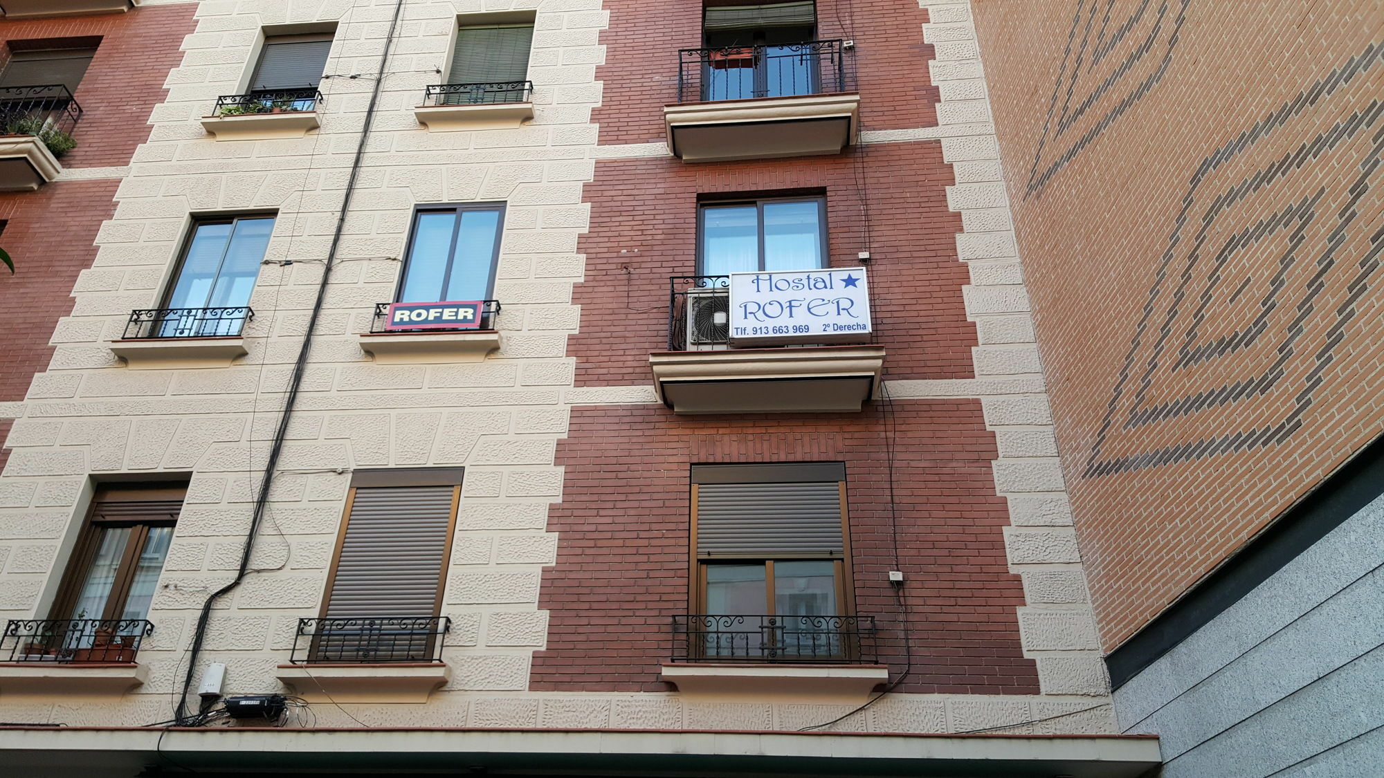 Hostal Rofer Madrid Eksteriør bilde